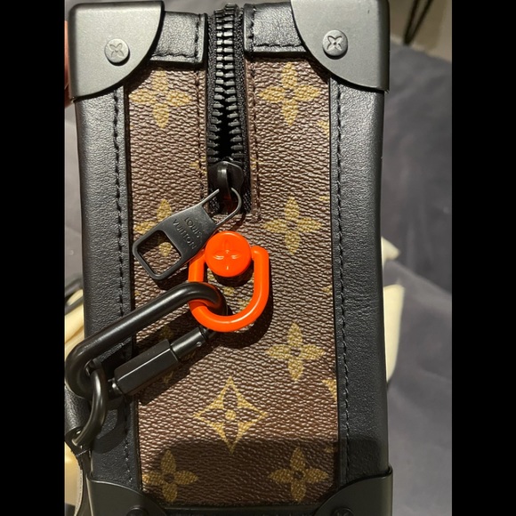 LOUIS VUITTON Soft Trunk Bag Solar Ray Monogram - Picture 7 of 16